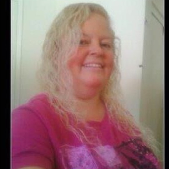 Meet your Posher, Penny - Picture 2 of 2